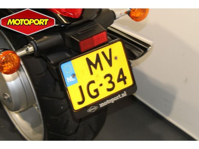 suzuki - m-1800-r-intruder