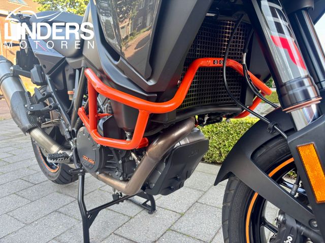 ktm - 1290-super-adventure-s