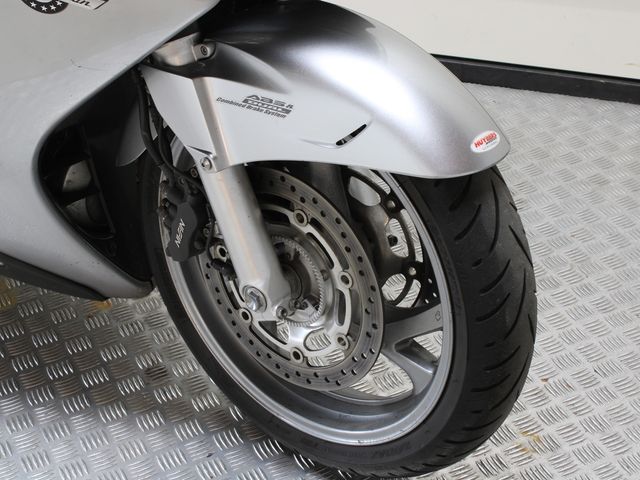 honda - st-1300-pan-european-abs