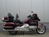HONDA GL 1800 GOLDWING
