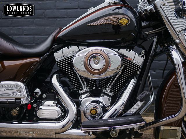 harley-davidson - road-king-110th-anniversary-flhr
