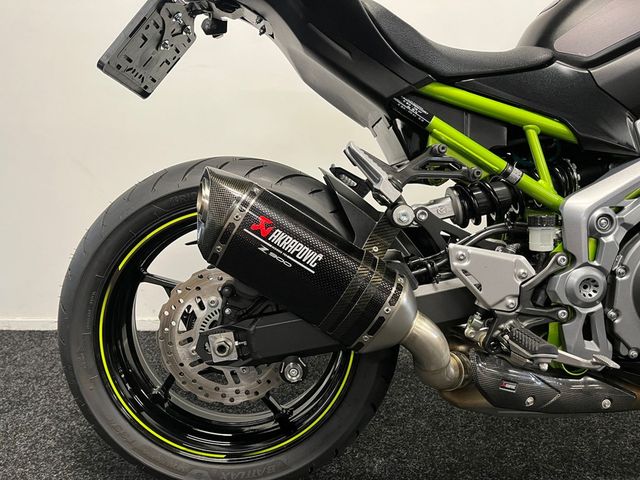 kawasaki - z900
