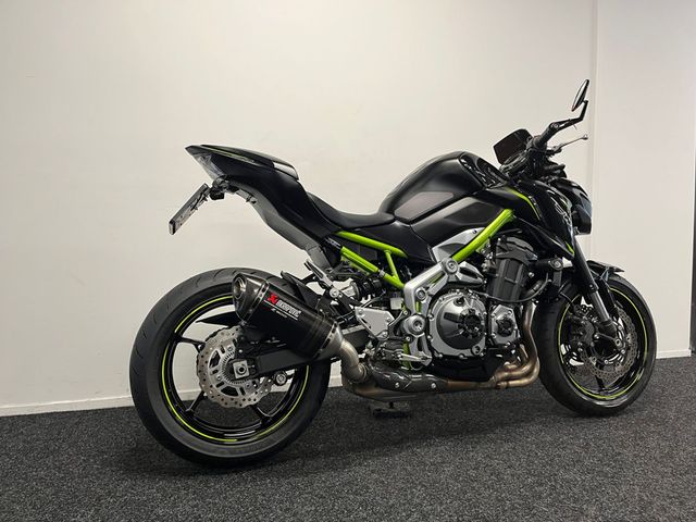 kawasaki - z900