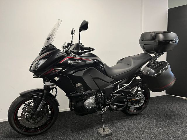 kawasaki - versys-1000-grand-tourer