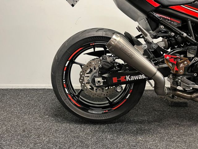 kawasaki - z900