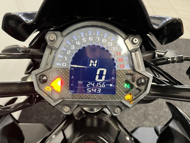 kawasaki - z900