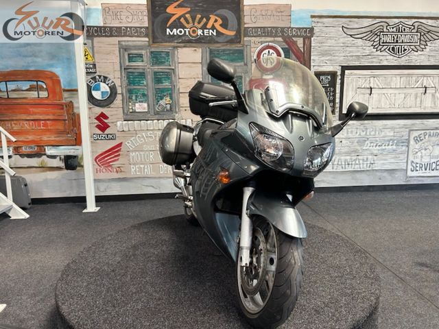 yamaha - fjr-1300