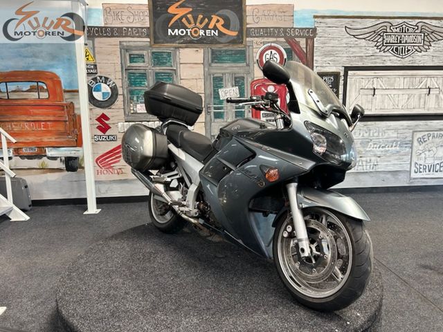 yamaha - fjr-1300