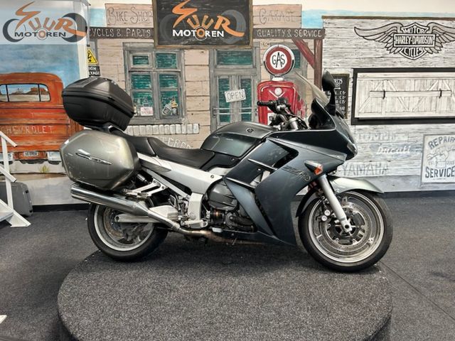 yamaha - fjr-1300