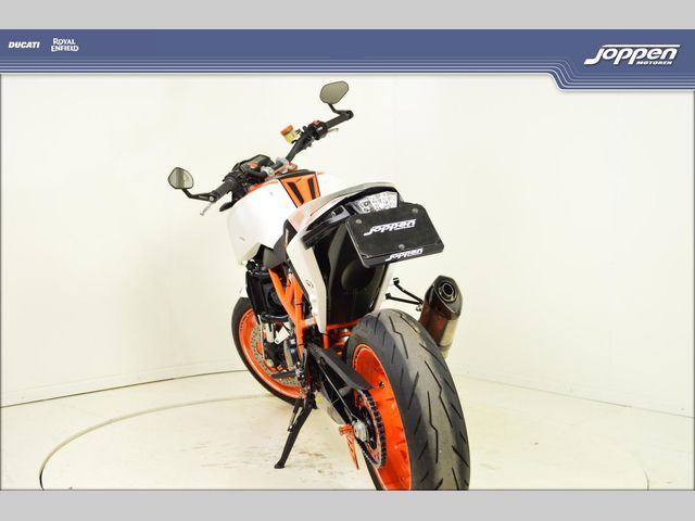 ktm - 690-duke-r