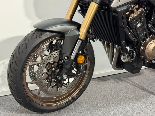 honda - cb-650-r