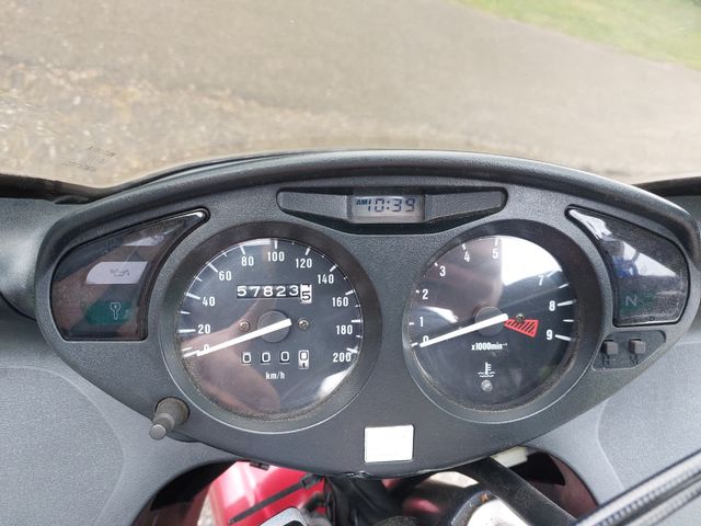 honda - nt-650-v-deauville