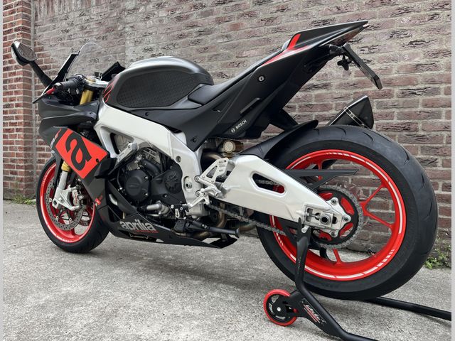 aprilia - rsv-4-1000-rr