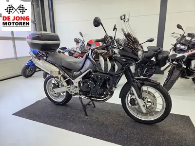 TRIUMPH 955 I TIGER – foto 4
