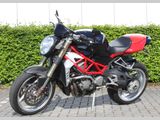 MV AGUSTA BRUTALE 750