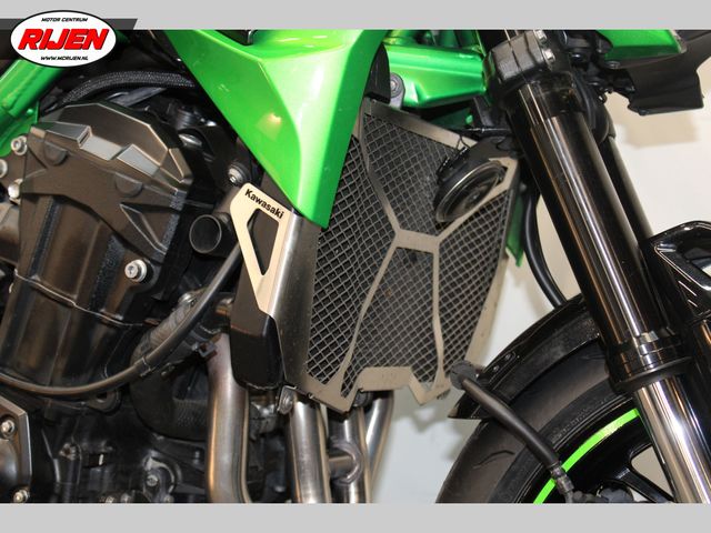 kawasaki - z900-performance