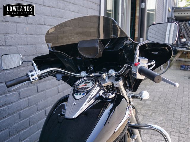 kawasaki - vn-900-classic