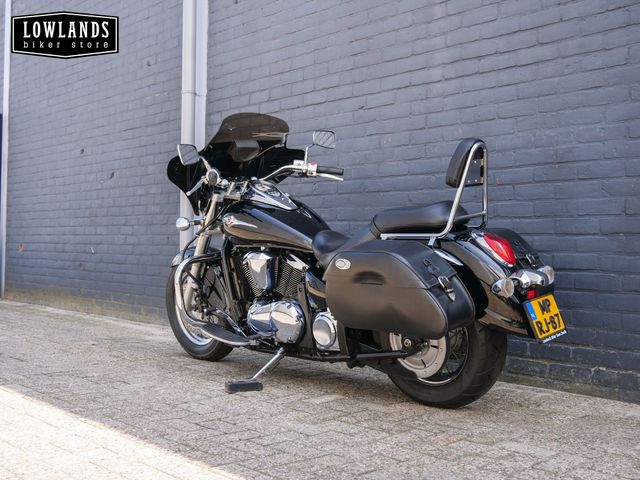 kawasaki - vn-900-classic