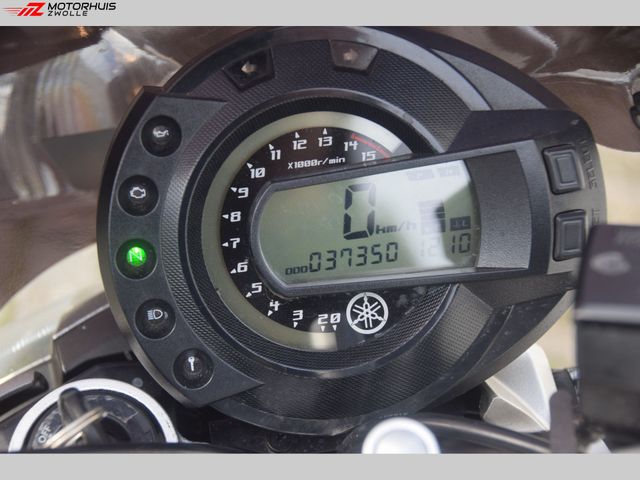 yamaha - fzs-600-fazer