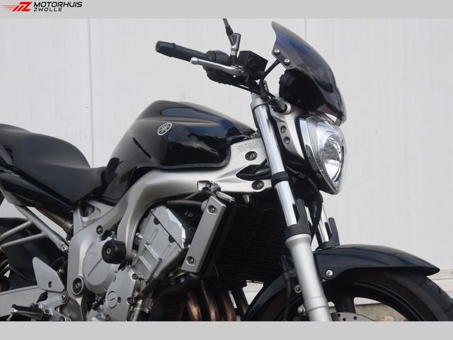 yamaha - fzs-600-fazer