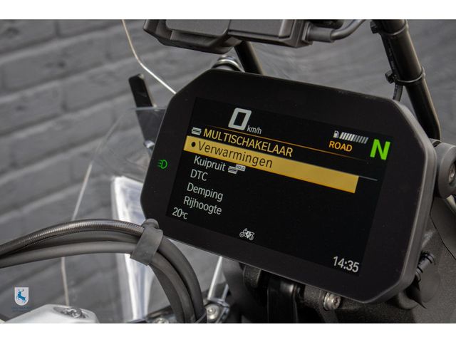 bmw - r-1300-gs-triple-black