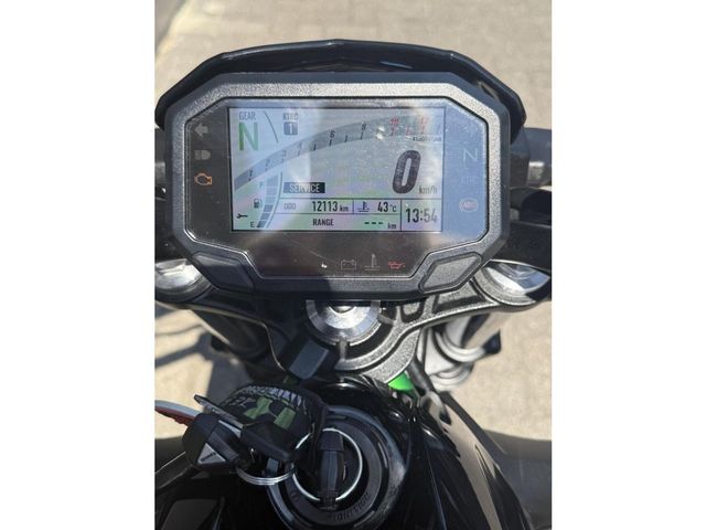 kawasaki - z650
