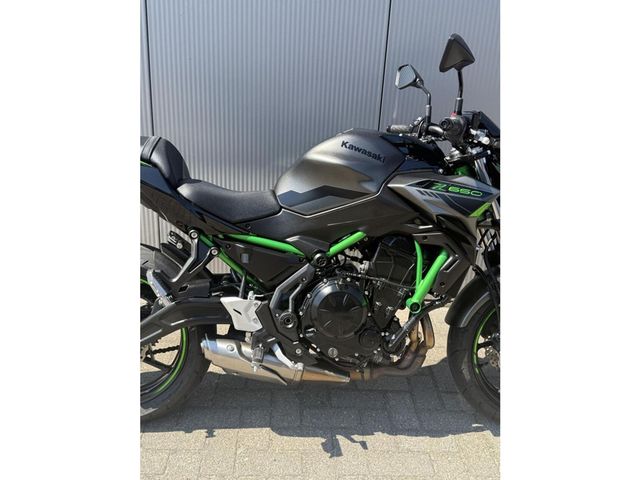kawasaki - z650