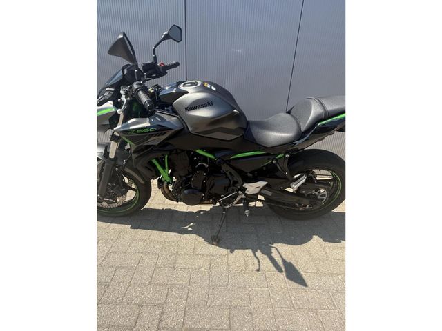 kawasaki - z650