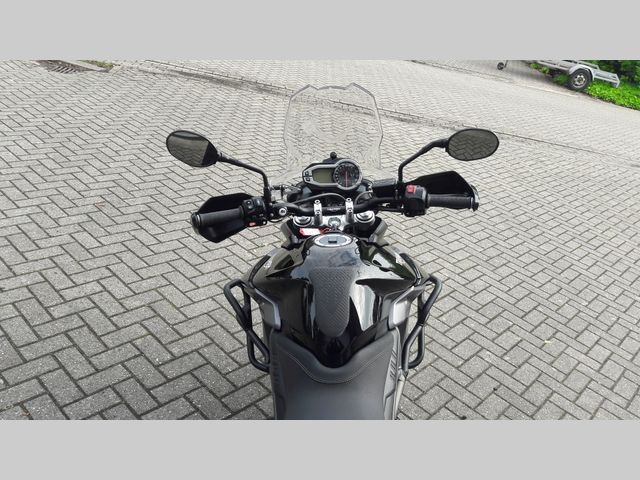 triumph - tiger-800-xr