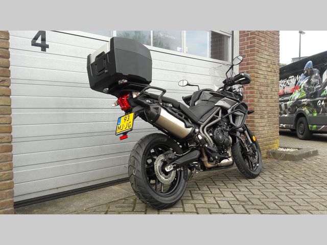 triumph - tiger-800-xr