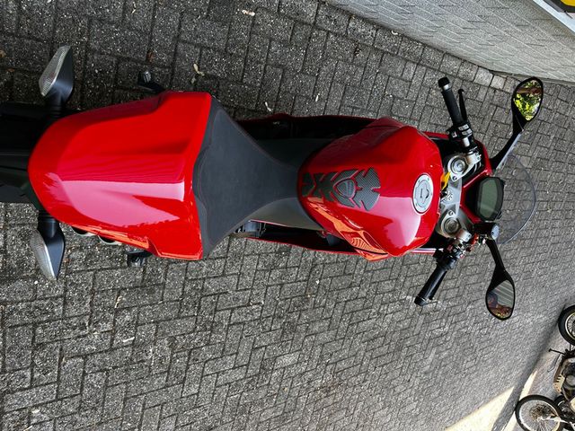 ducati - supersport