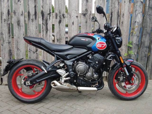 triumph - trident-660-triple-tribute-edition