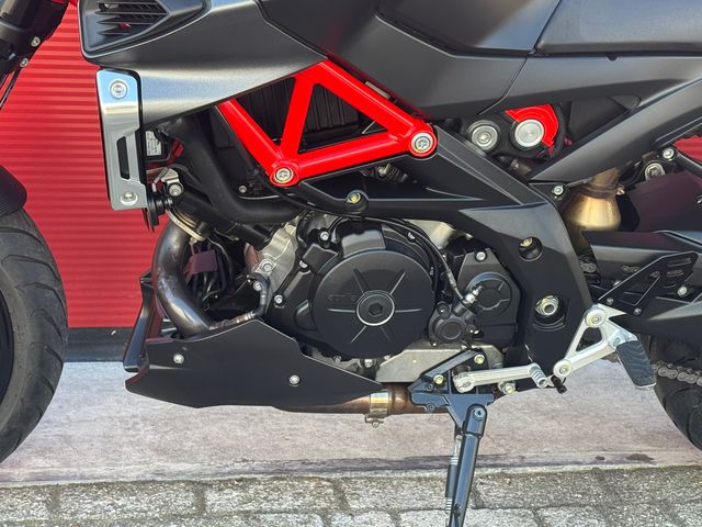 aprilia - shiver-900
