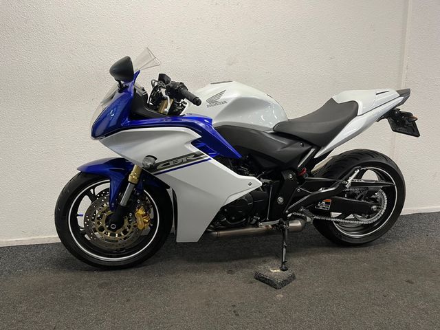 honda - cbr-600-f