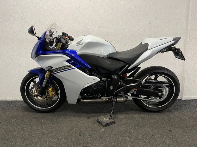 honda - cbr-600-f