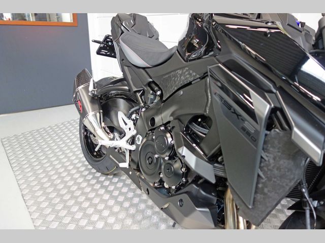 suzuki - gsx-s-950