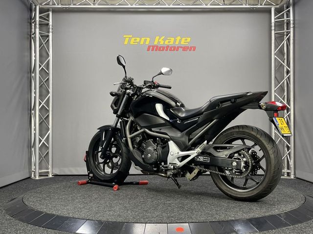 honda - nc-700-s-c-abs