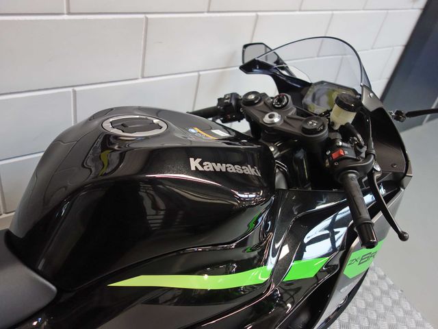 kawasaki - zx-6r