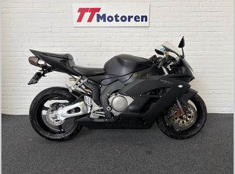 Honda CBR 1000 RR Fireblade 2004 occasion
