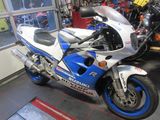 SUZUKI GSX-R 1100 W