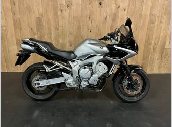 Yamaha FZS 600 Fazer 2004 occasion