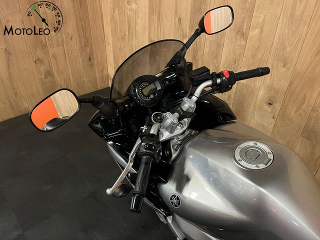 yamaha - fzs-600-fazer