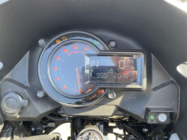 kawasaki - versys-1000-tourer