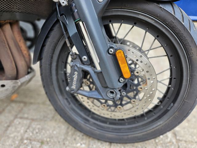 triumph - tiger-explorer-xca
