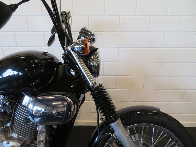 kawasaki - vn-1500-classic