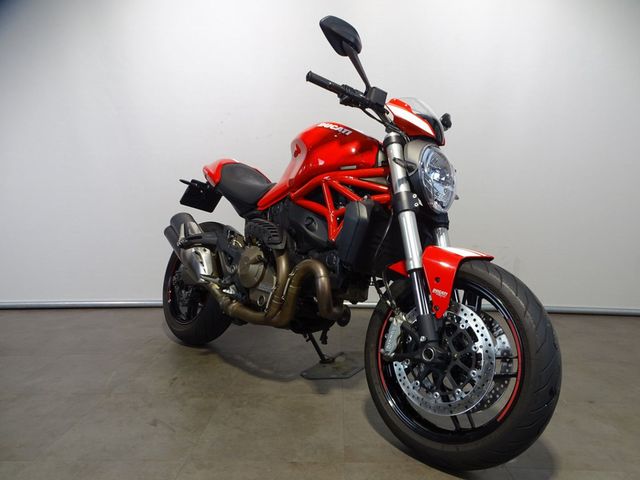 ducati - monster-821-stripe
