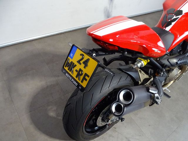ducati - monster-821-stripe