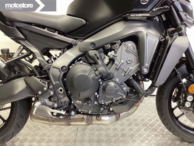 yamaha - mt-09-y-amt