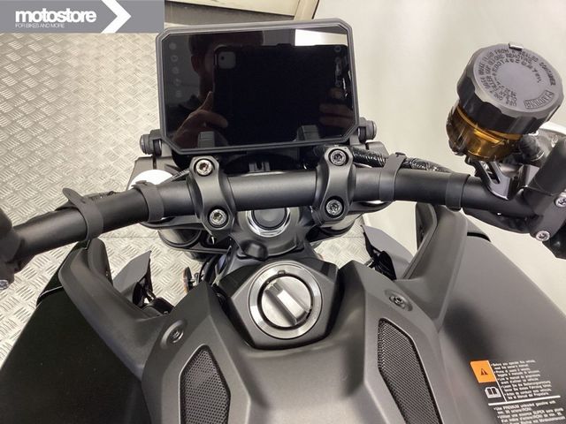 yamaha - mt-09-y-amt