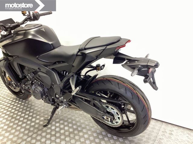yamaha - mt-09-y-amt